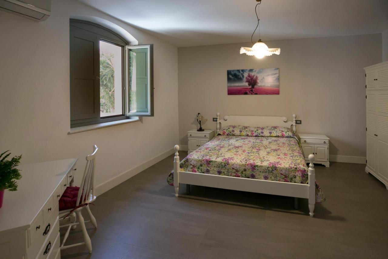 Villa Pampalone - B&B In Dimora Storica Трапани Екстериор снимка