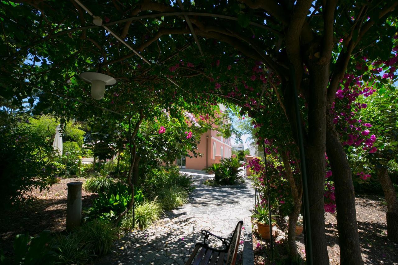 Villa Pampalone - B&B In Dimora Storica Трапани Екстериор снимка