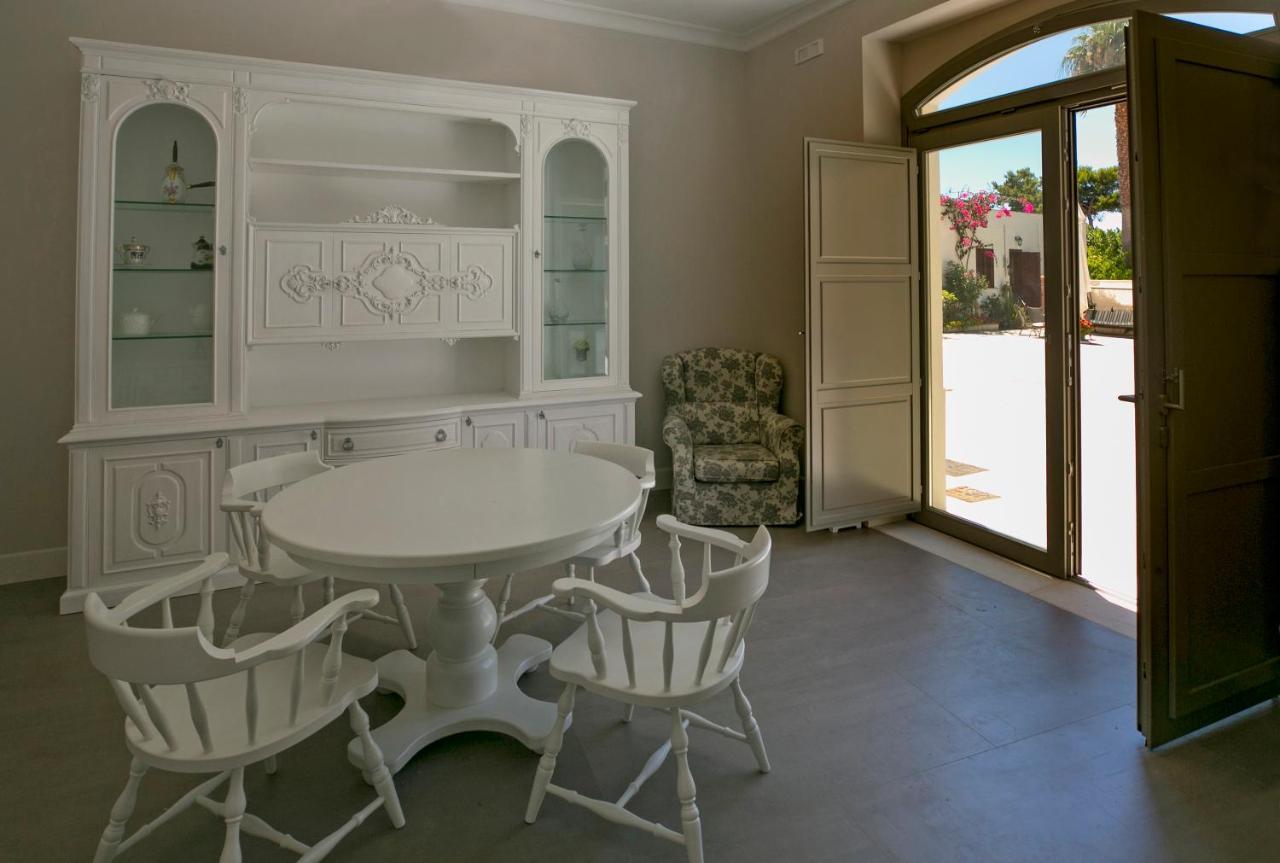 Villa Pampalone - B&B In Dimora Storica Трапани Екстериор снимка